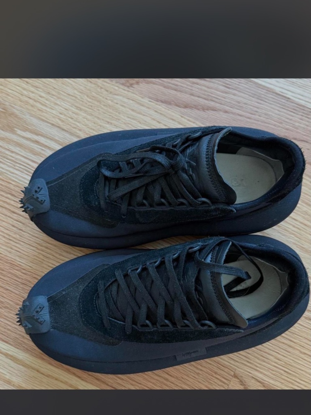 Y-3 Men’s Black Low-Top Lace-Up Sneakers